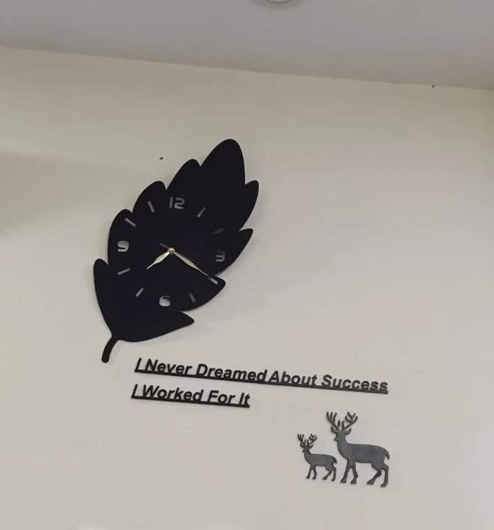 Success wall Clock Black with quote written